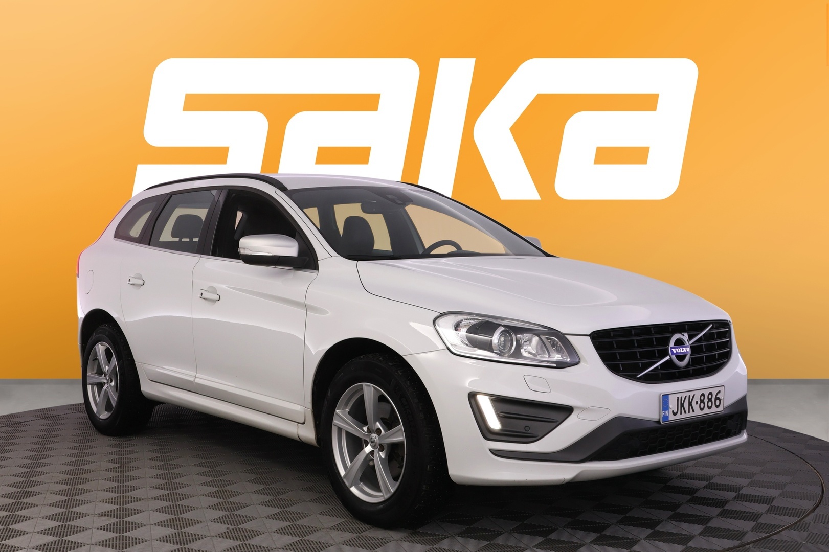 VOLVO XC60 2017