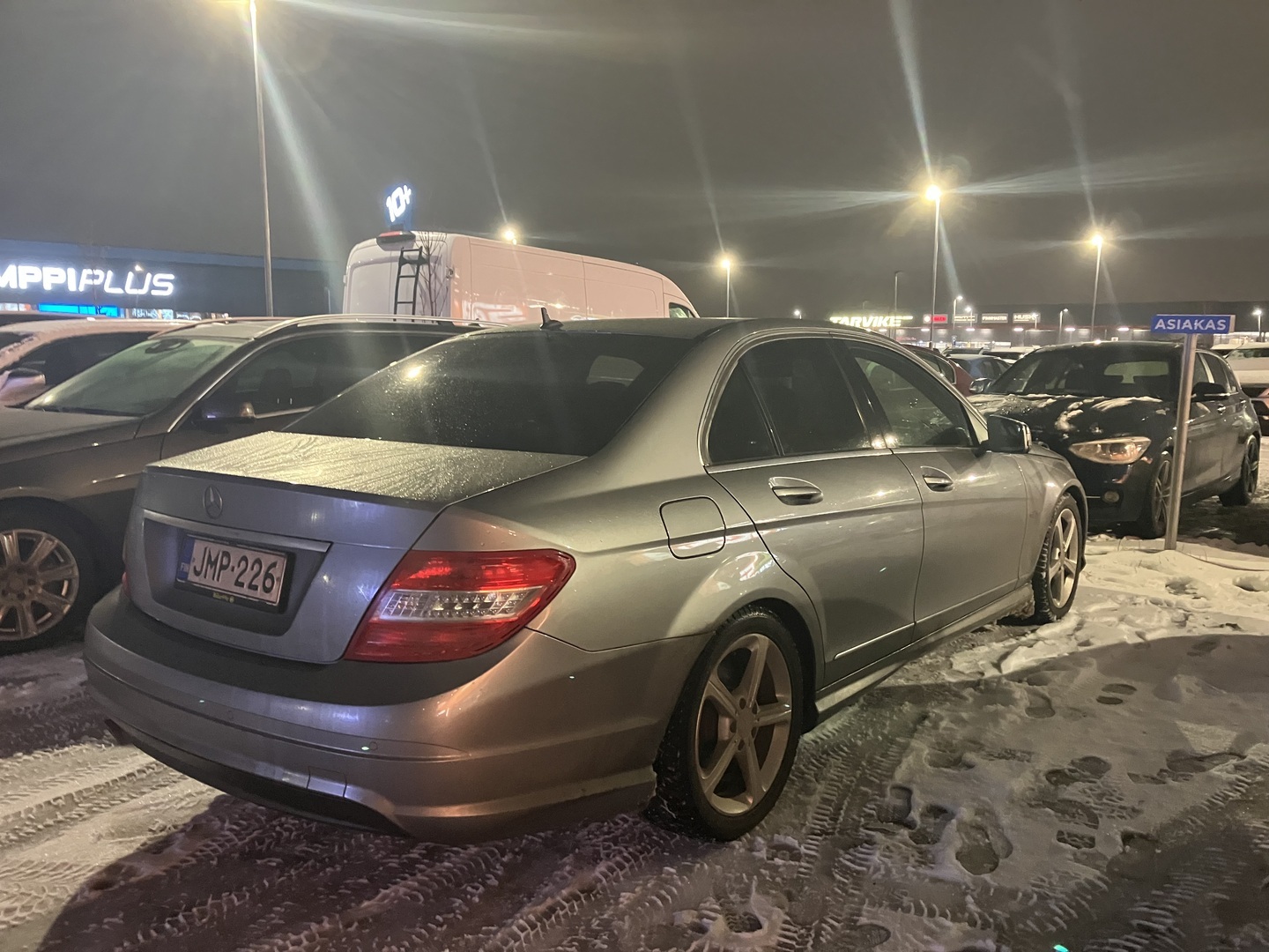 MERCEDES-BENZ C 2011