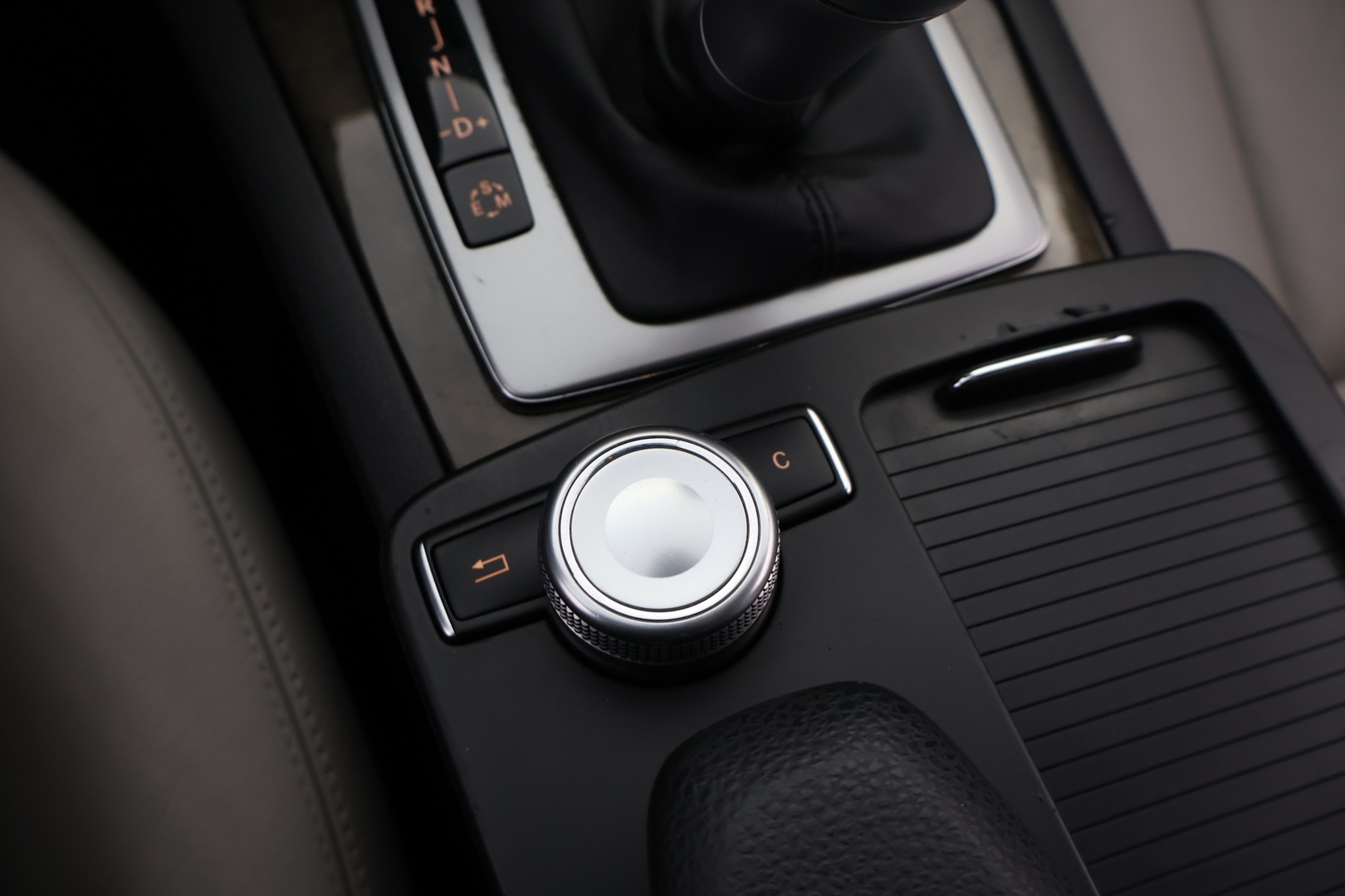 MERCEDES-BENZ C 2010