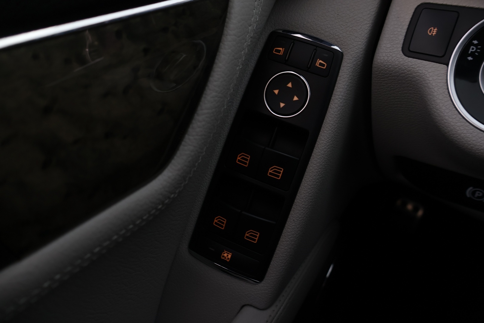 MERCEDES-BENZ C 2010