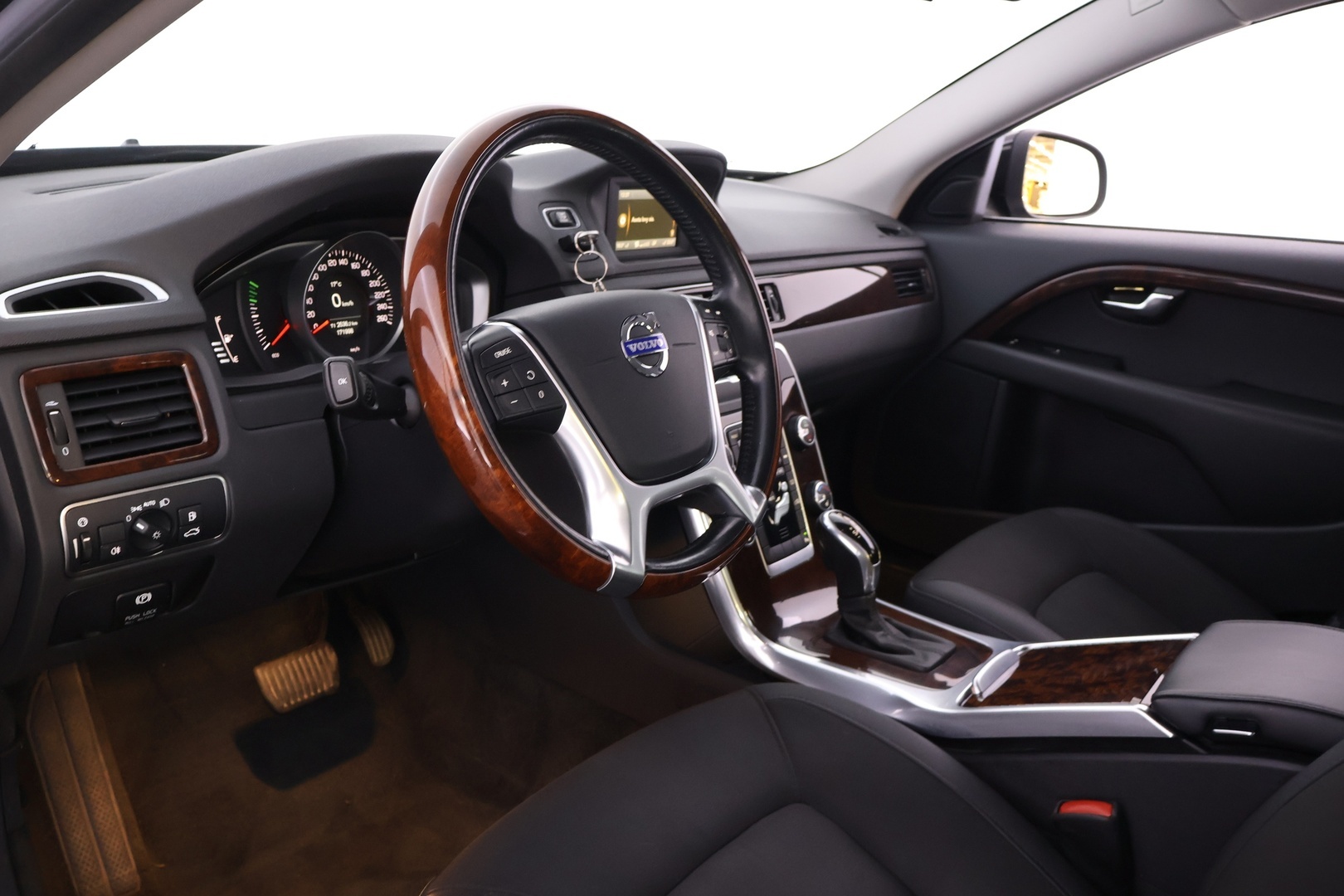 VOLVO S80 2014