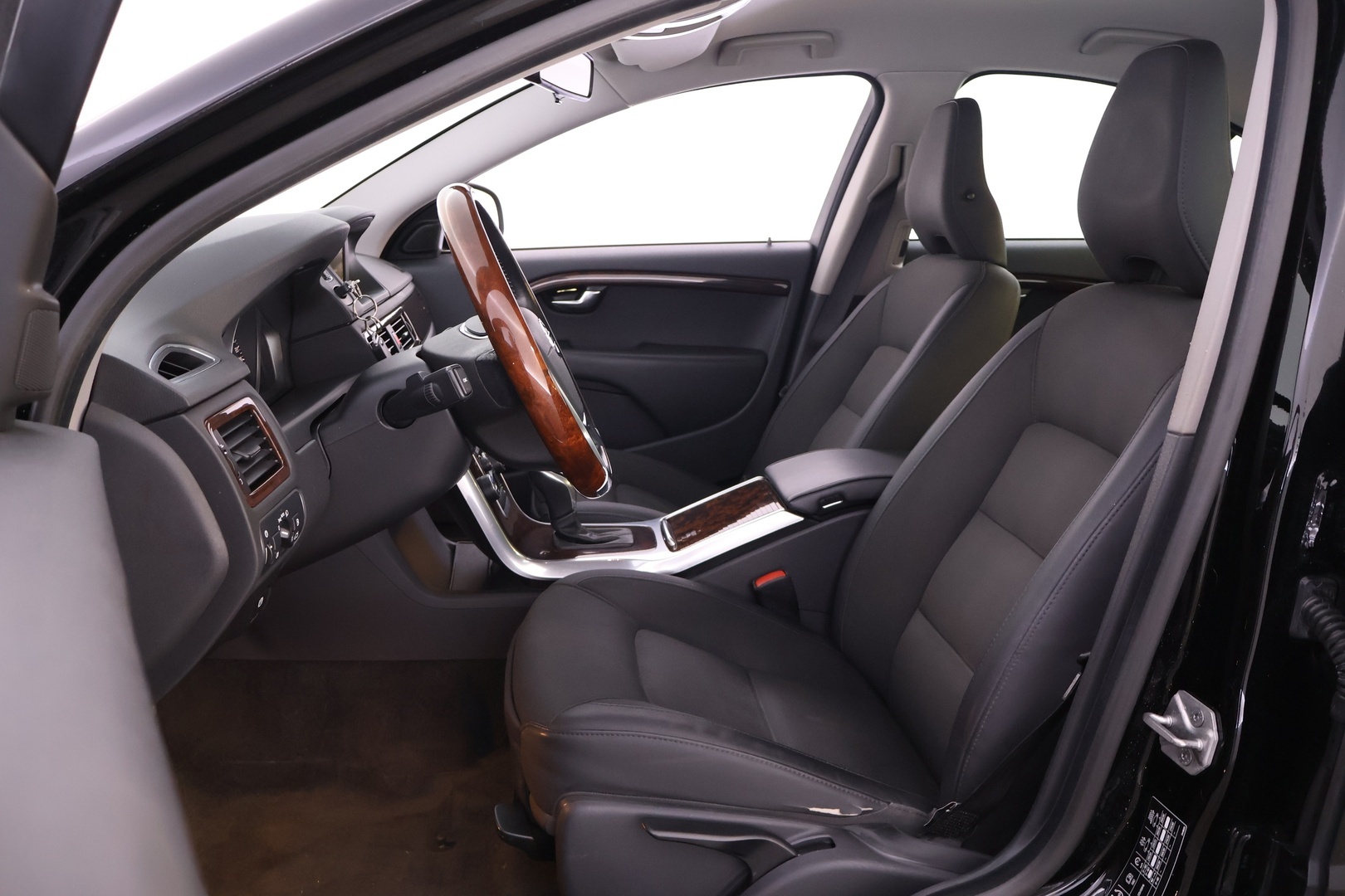 VOLVO S80 2014