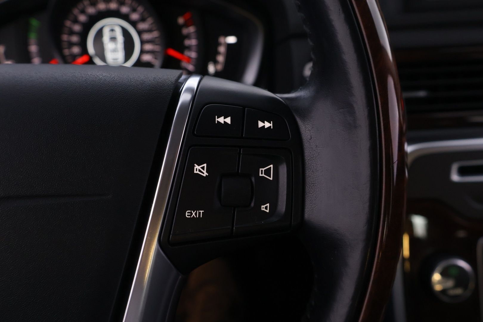 VOLVO S80 2014