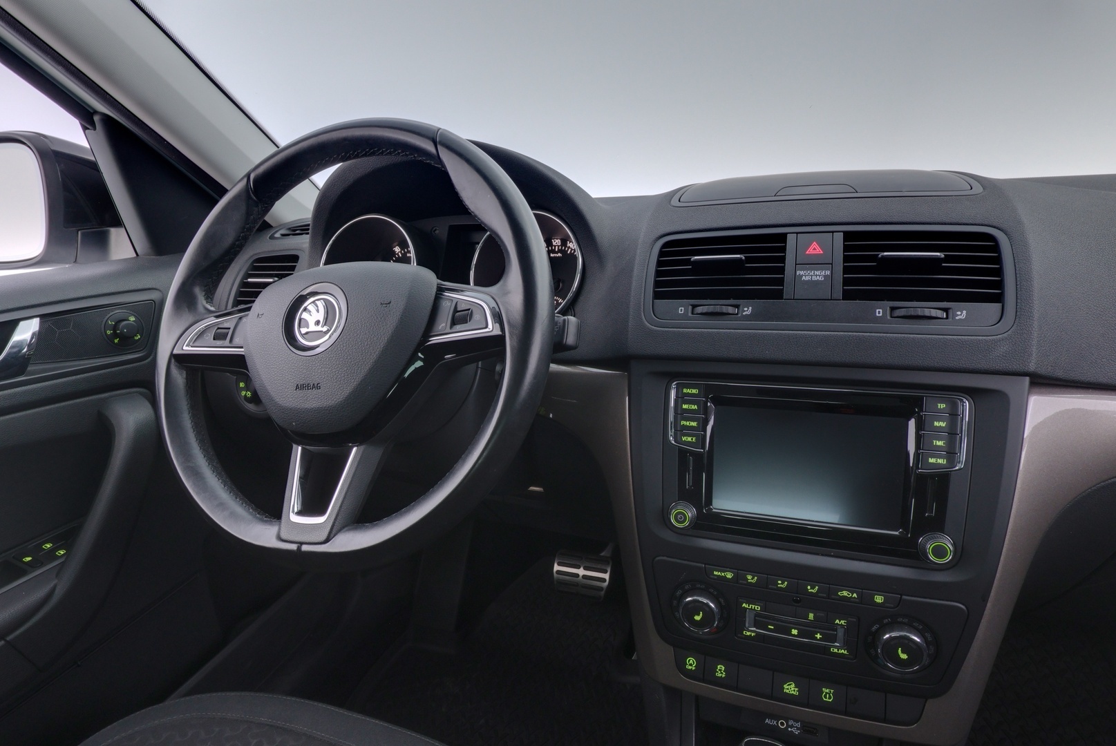SKODA Yeti 2016