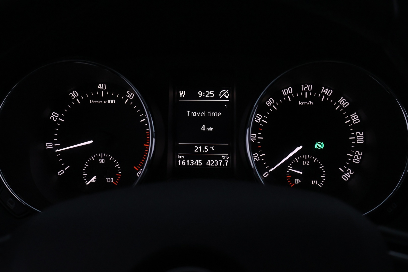 SKODA Yeti 2016