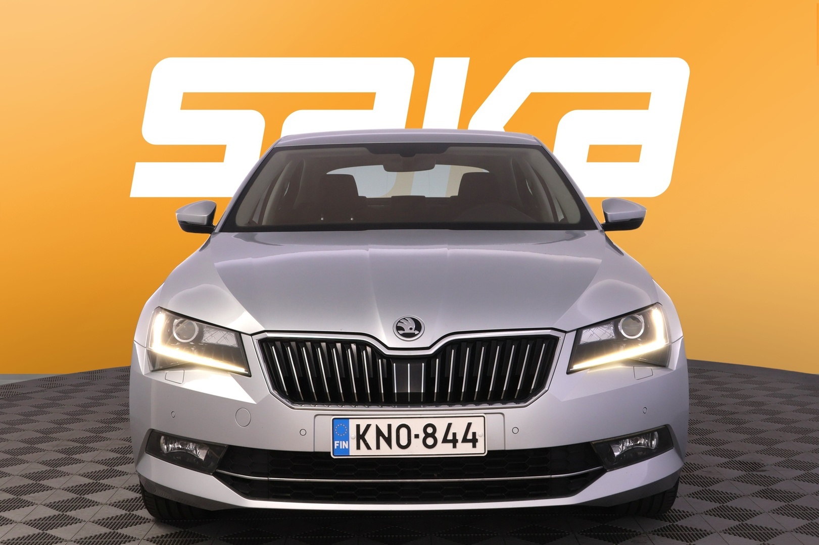 SKODA Superb 2016
