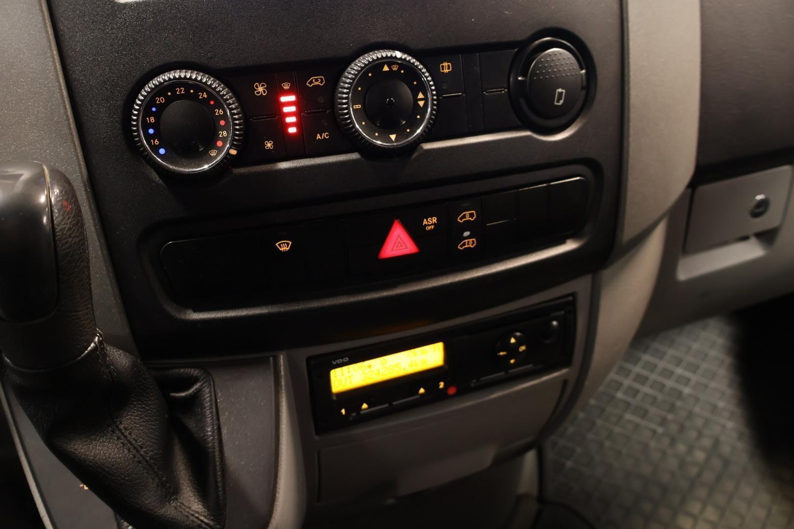 MERCEDES-BENZ Sprinter 2012