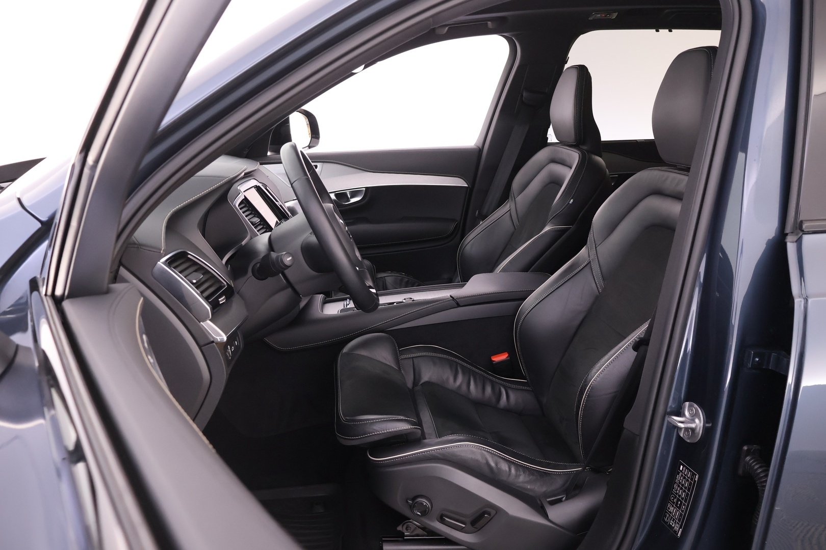 VOLVO XC90 2022