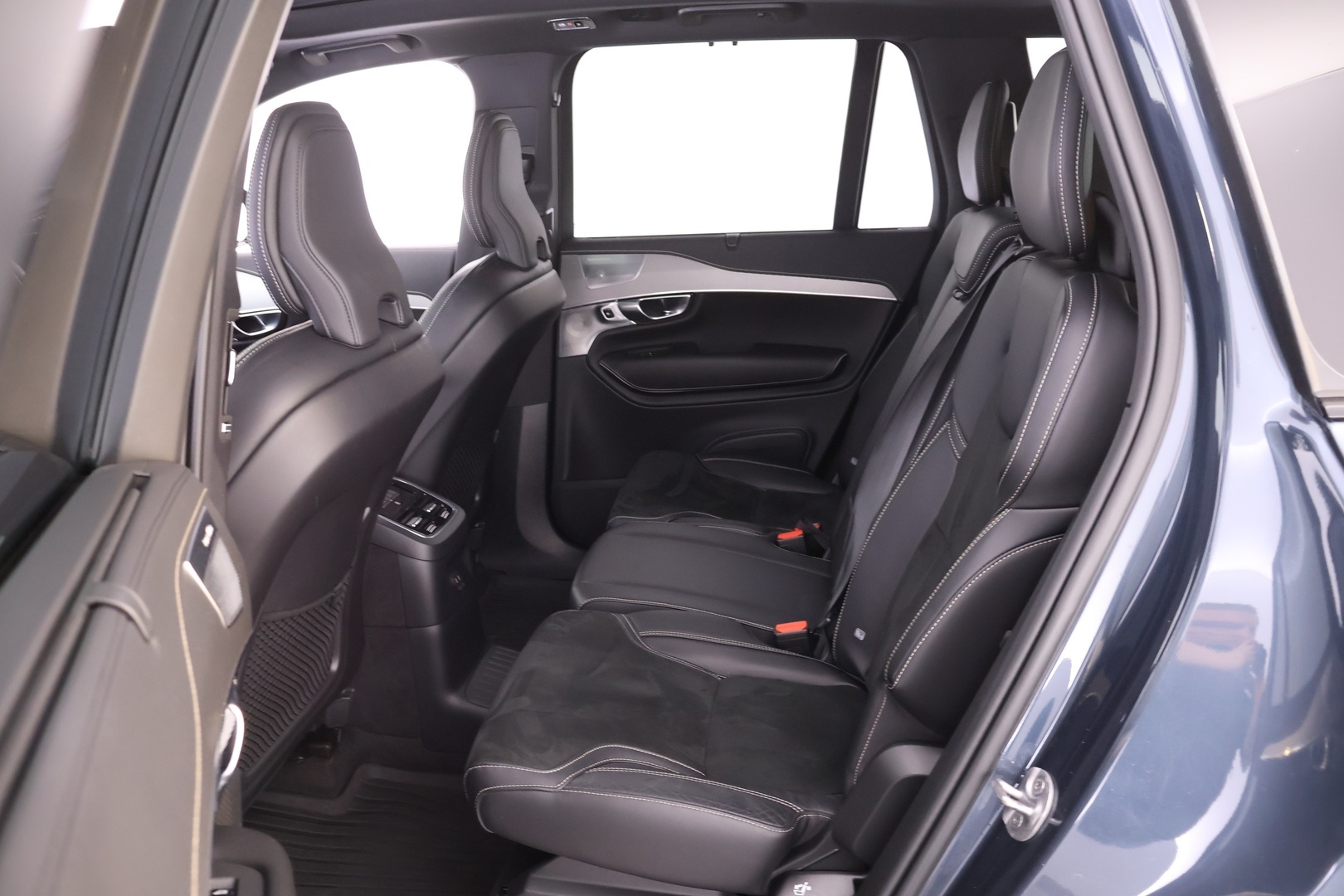 VOLVO XC90 2022