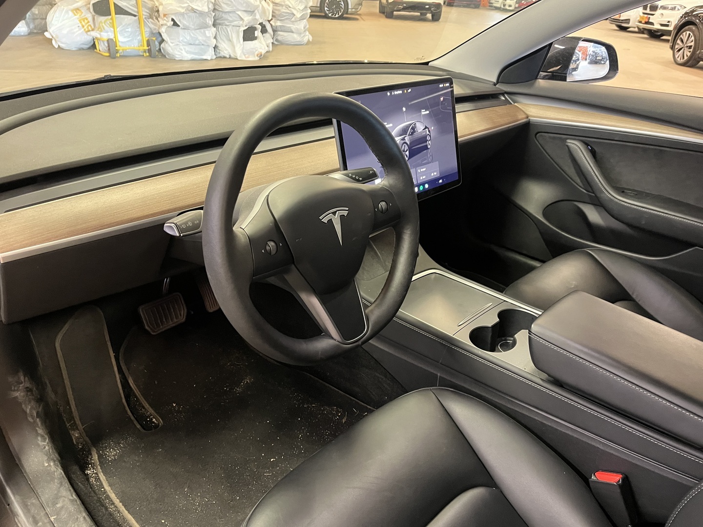 TESLA Model 3 2023