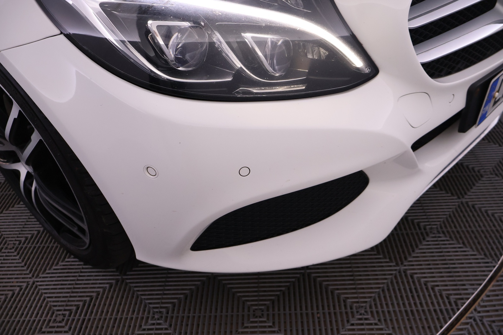 MERCEDES-BENZ C 2015