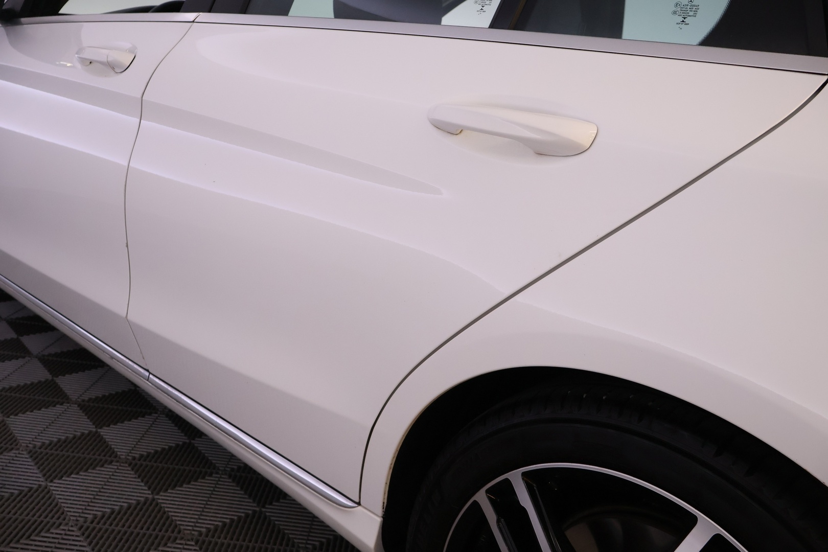 MERCEDES-BENZ C 2015