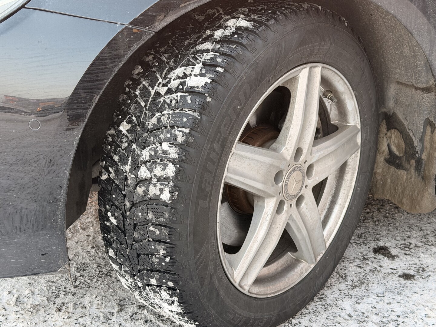 MERCEDES-BENZ E 2018