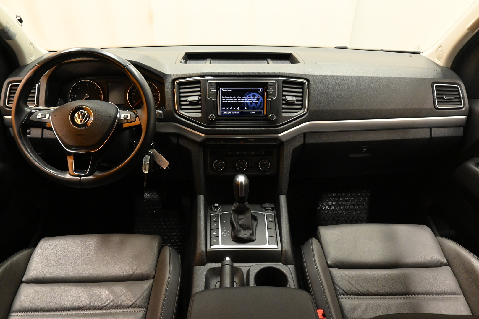 VOLKSWAGEN Amarok 2020