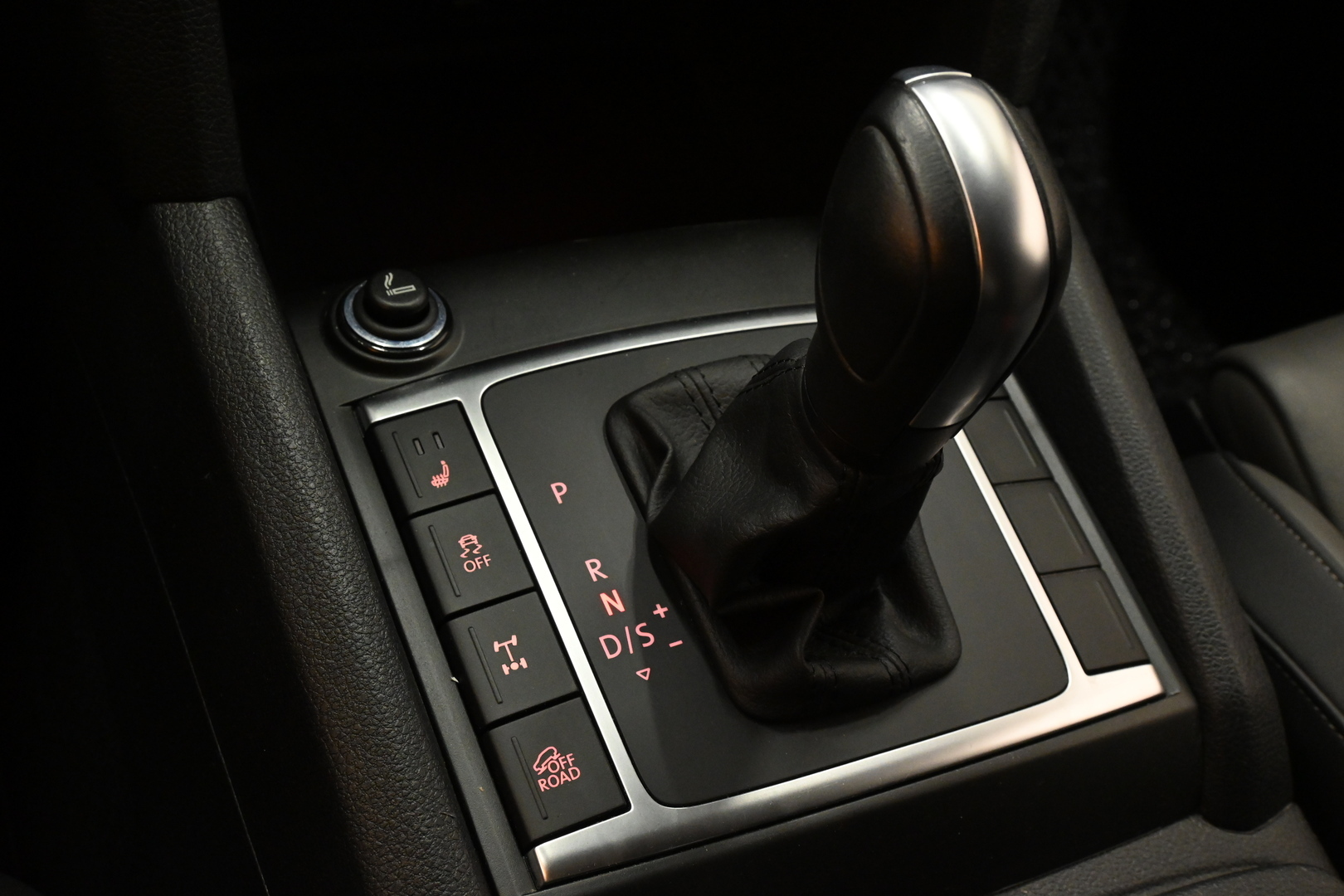 VOLKSWAGEN Amarok 2020