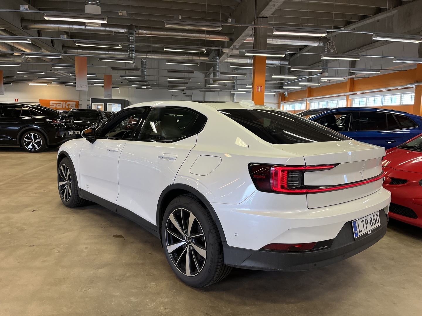 POLESTAR 2 2023