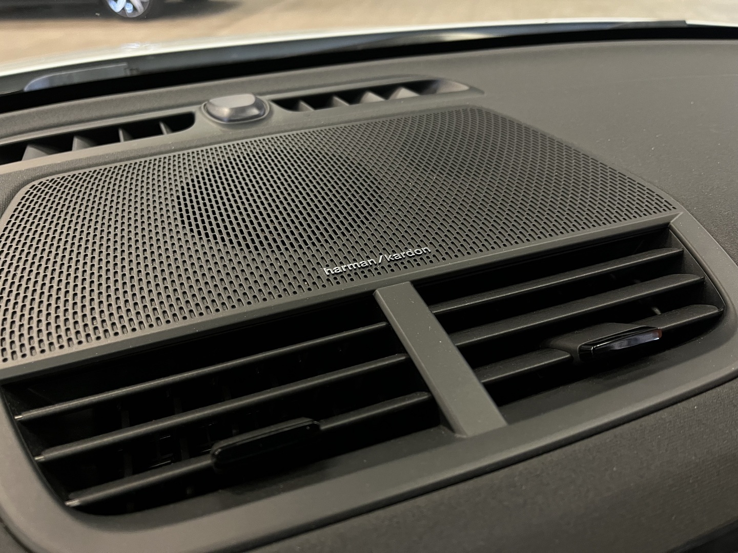 POLESTAR 2 2023