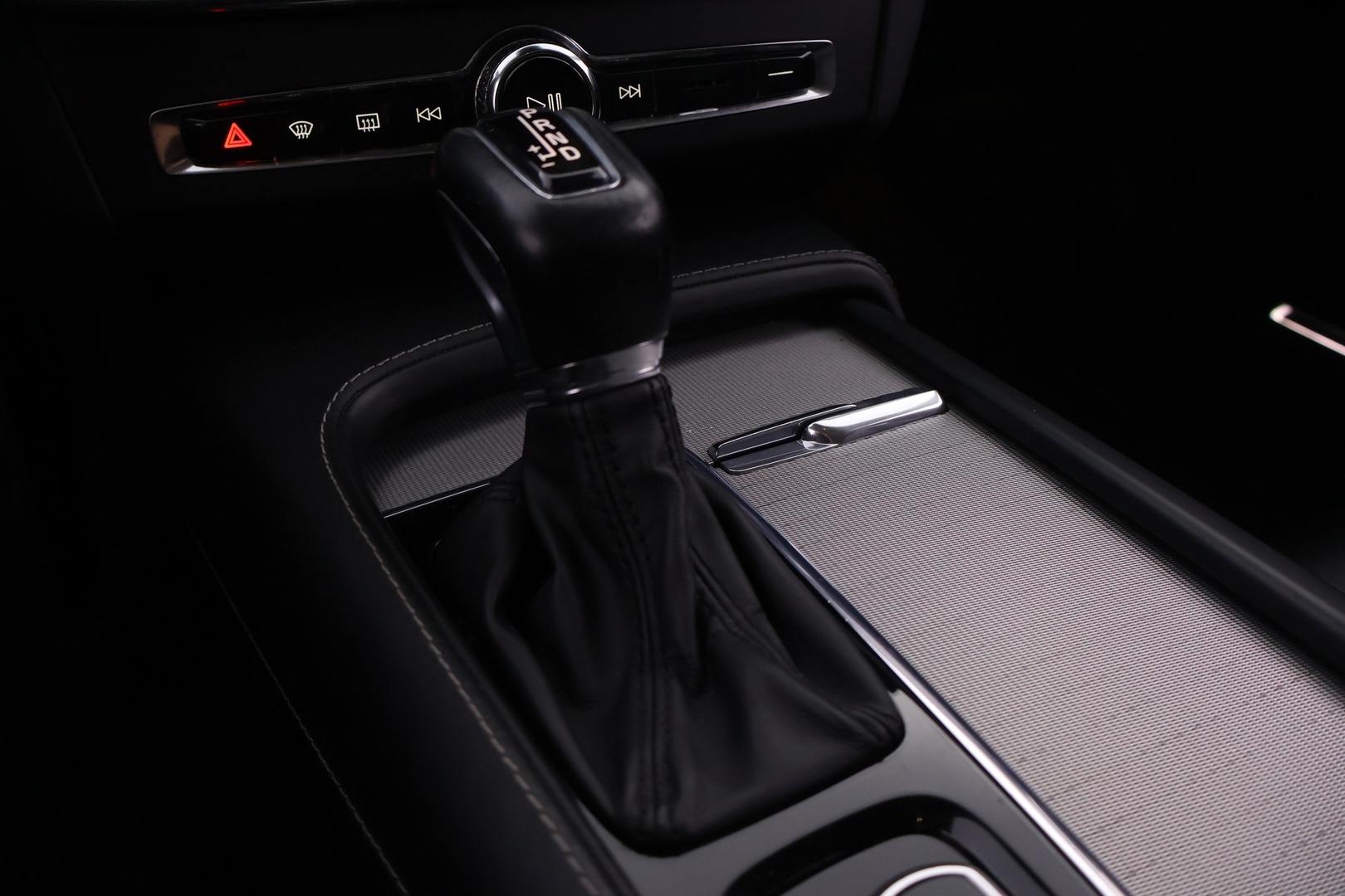 VOLVO V90 2019