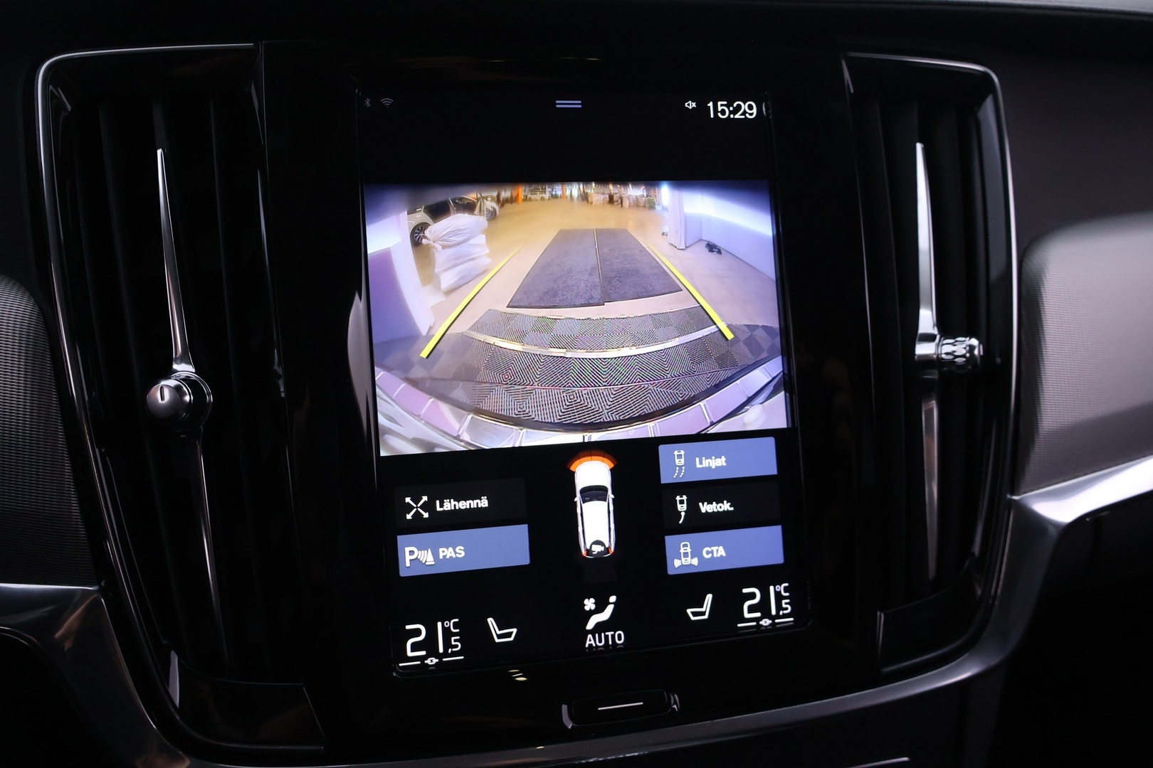 VOLVO V90 2019