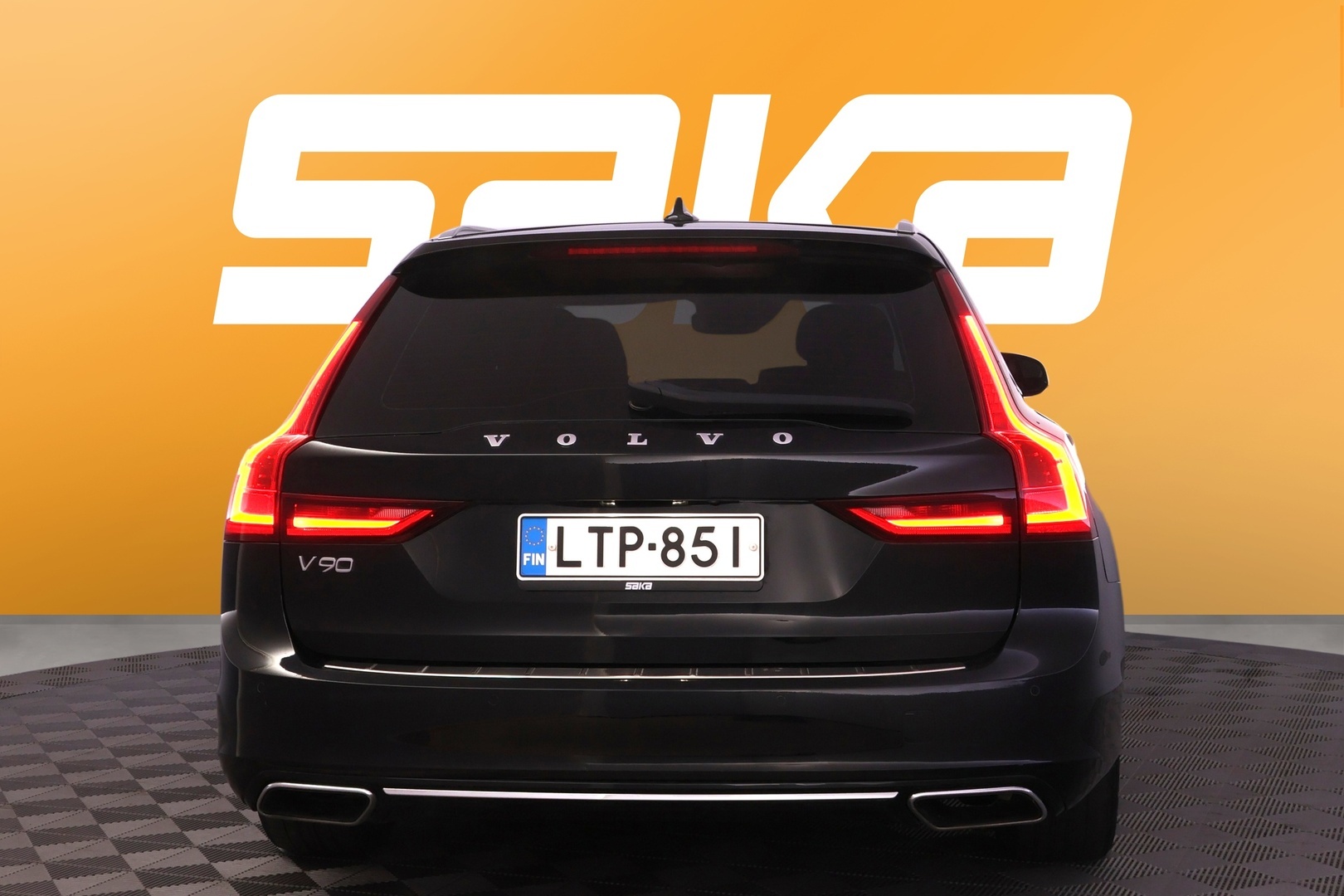 VOLVO V90 2019