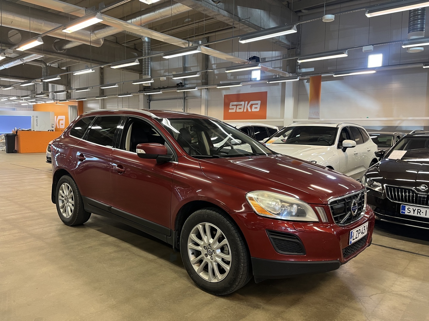 VOLVO XC60 2012