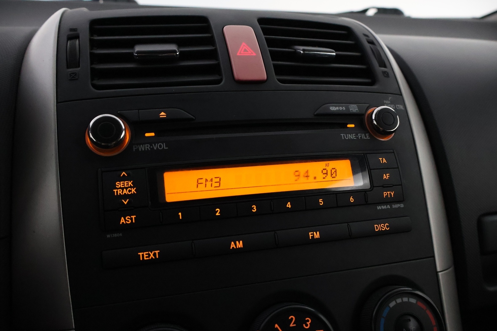 TOYOTA Auris 2008