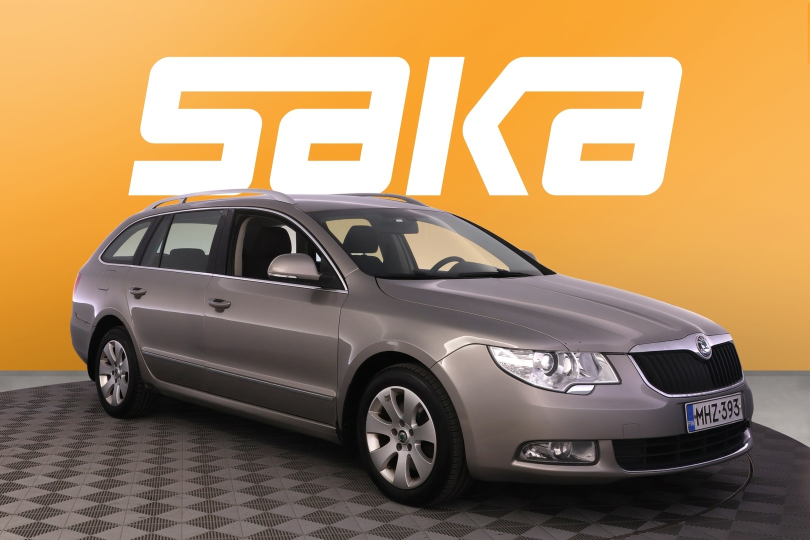 SKODA Superb 2010