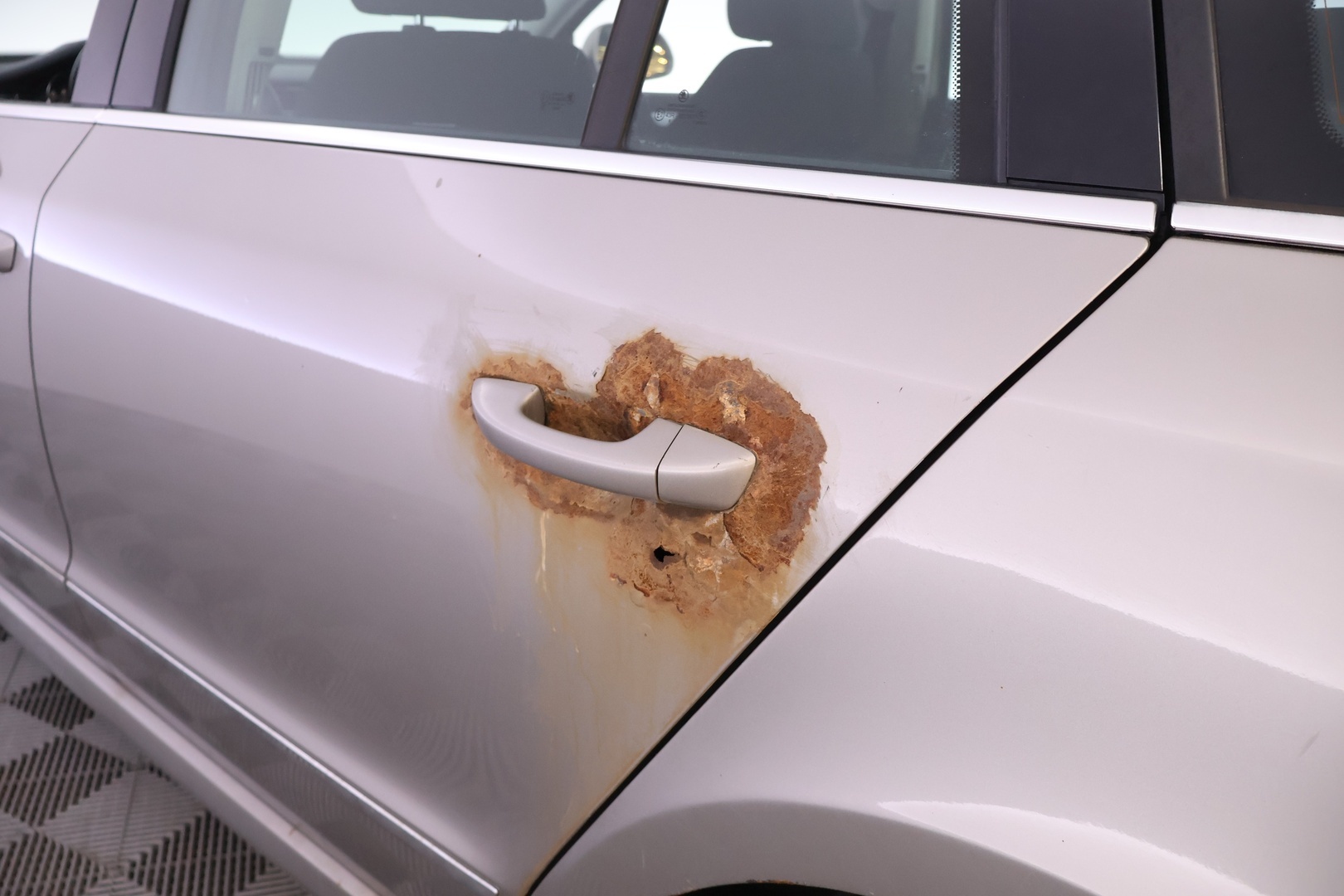 SKODA Superb 2010