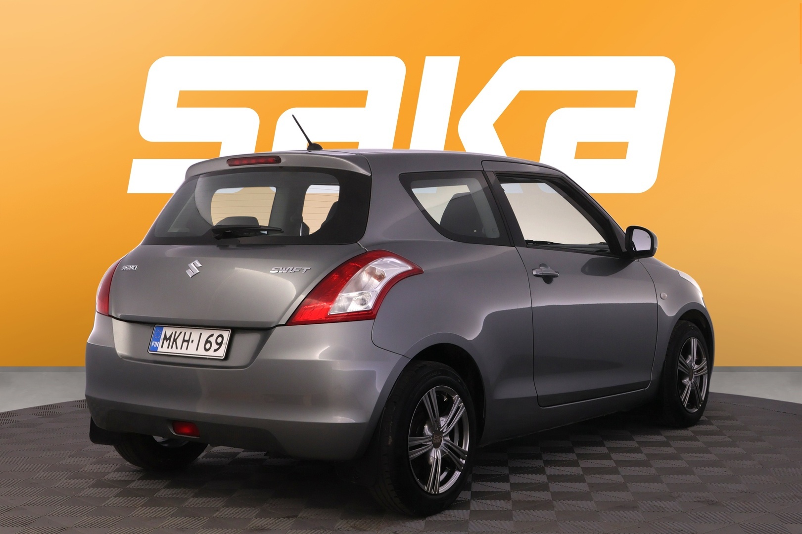 SUZUKI Swift 2011