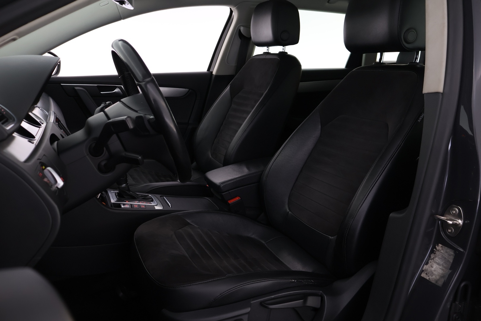 VOLKSWAGEN Passat 2013