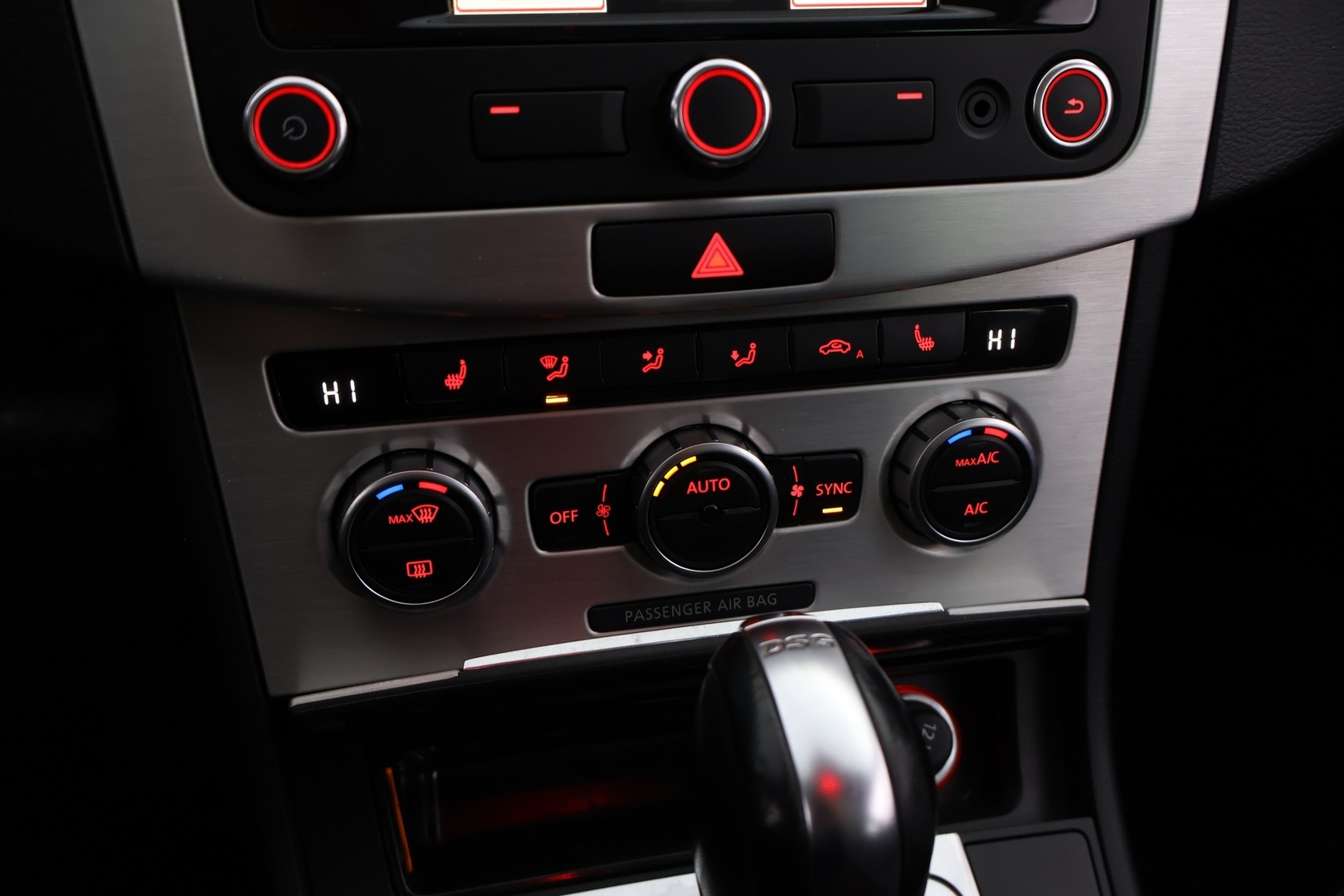 VOLKSWAGEN Passat 2013