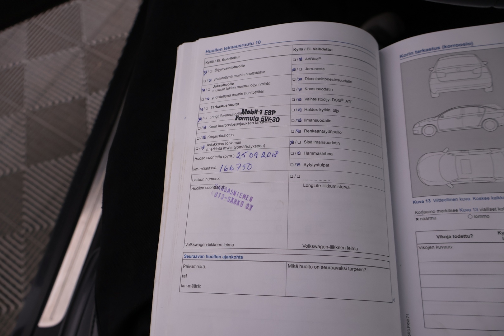 VOLKSWAGEN Passat 2013