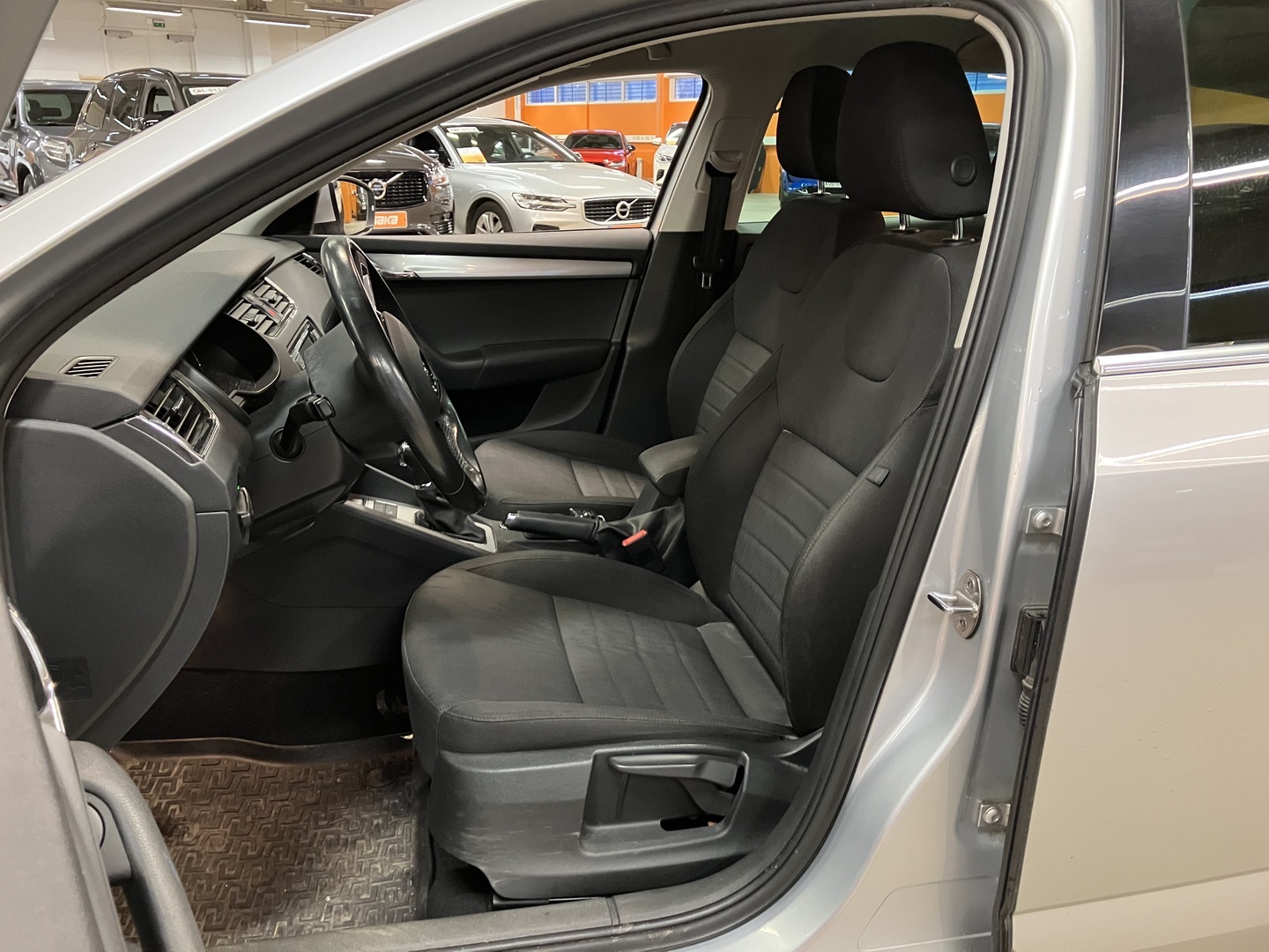 SKODA Octavia 2016
