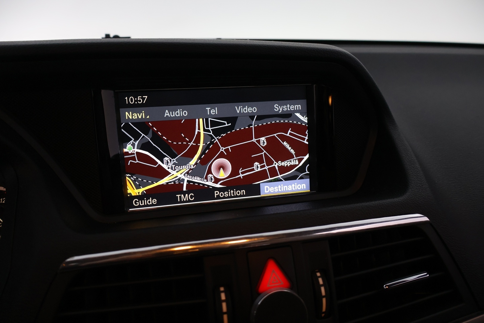 MERCEDES-BENZ E 2009