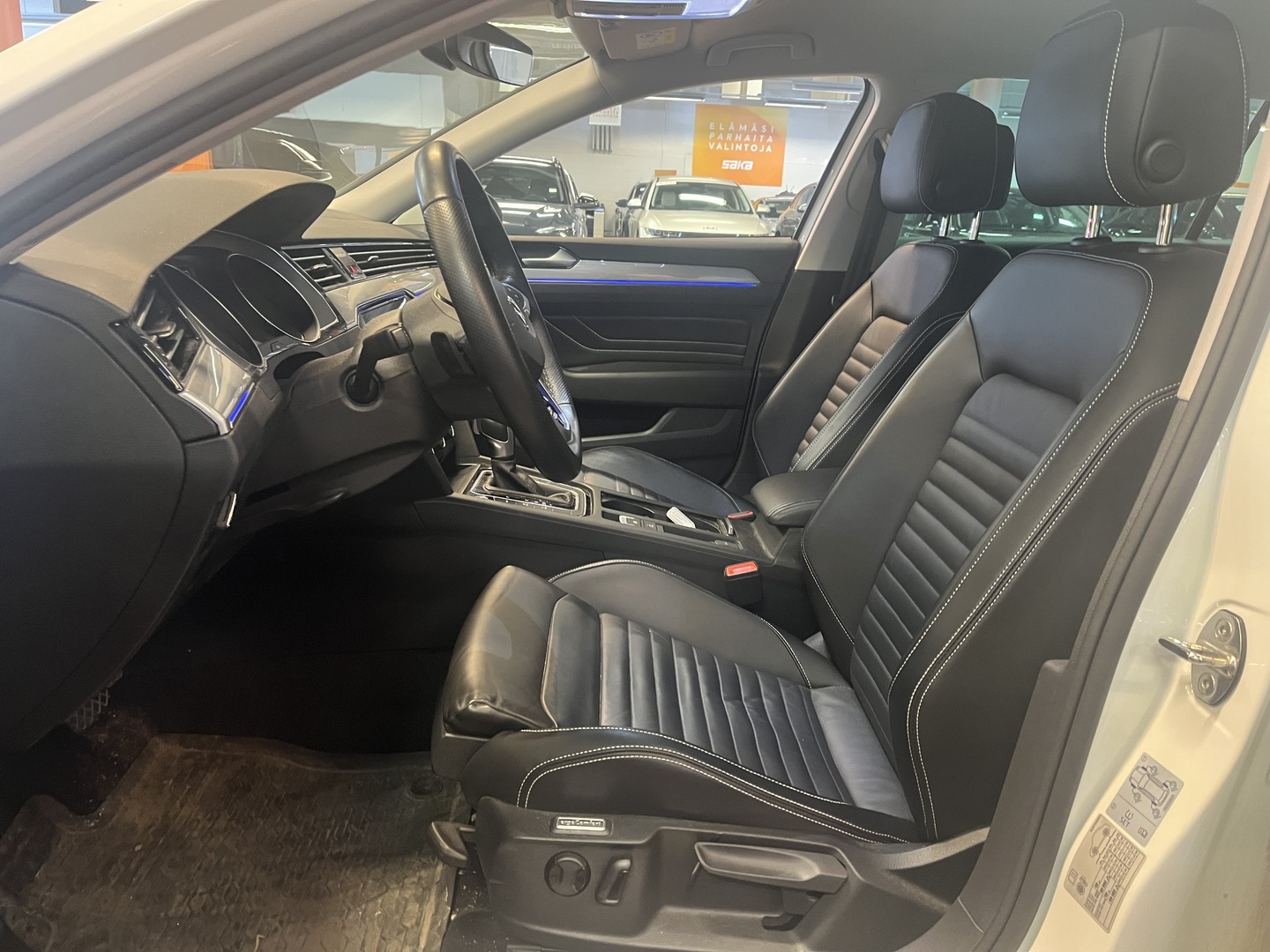 VOLKSWAGEN Passat 2020