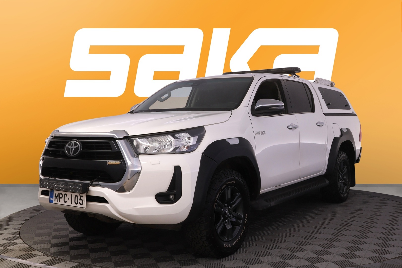 TOYOTA Hilux 2023