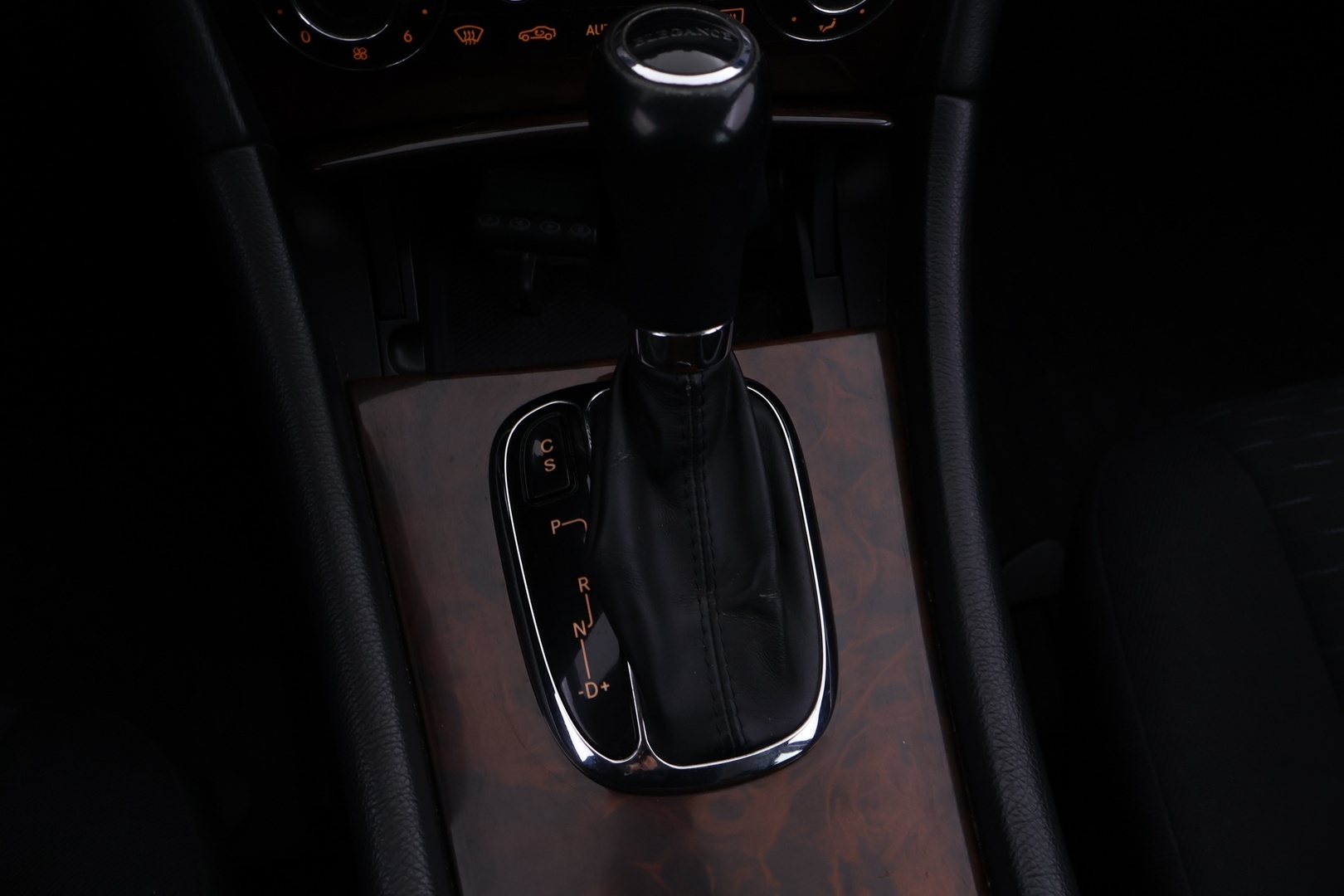 MERCEDES-BENZ C 2005