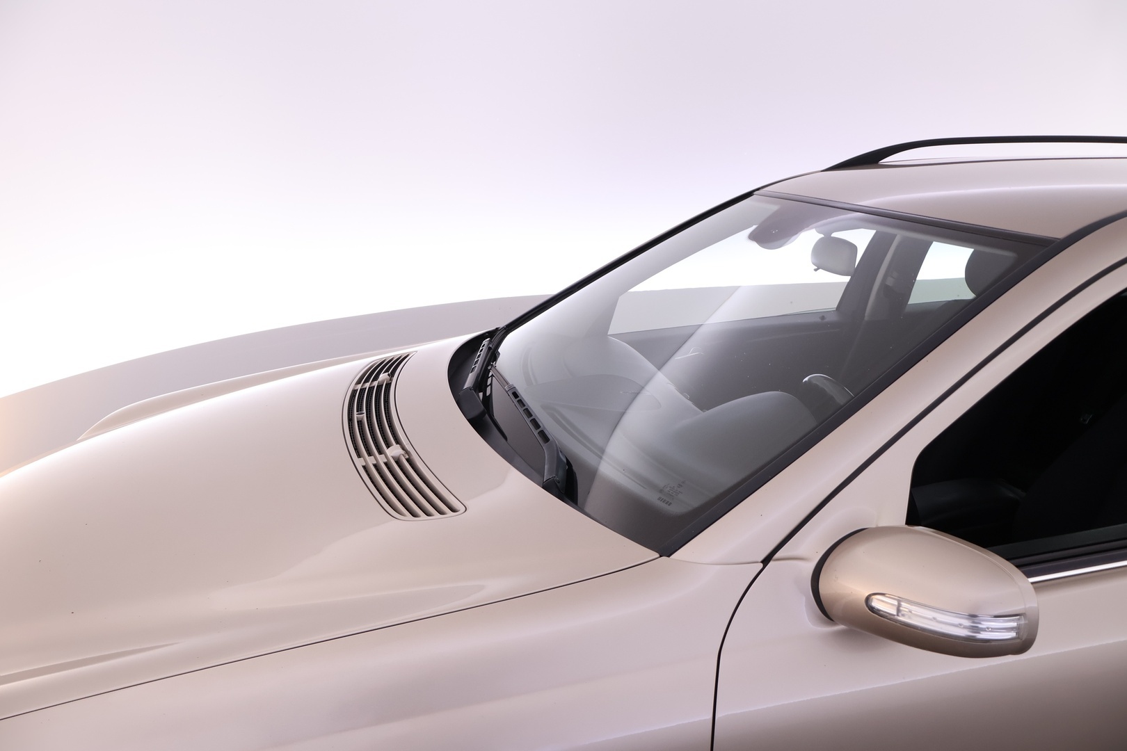 MERCEDES-BENZ C 2005