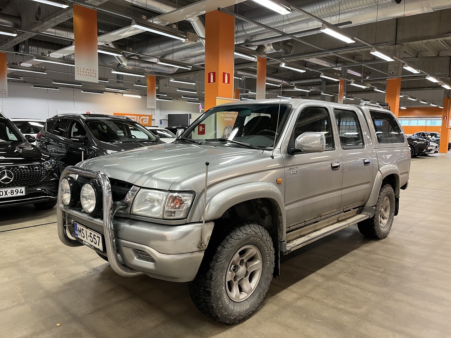 TOYOTA Hilux 2004