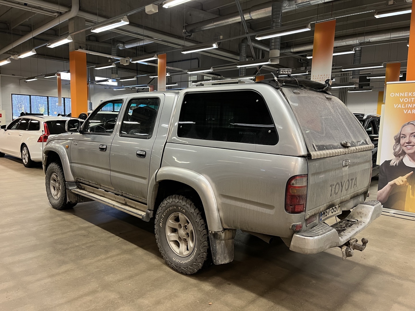TOYOTA Hilux 2004