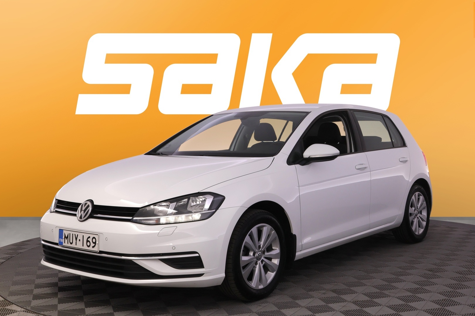 VOLKSWAGEN Golf 2020