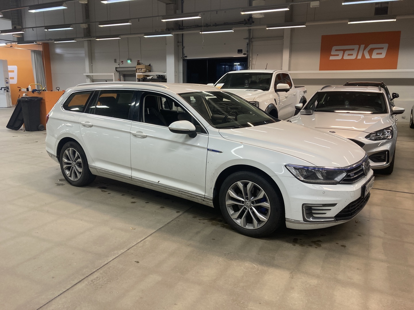 VOLKSWAGEN Passat 2016