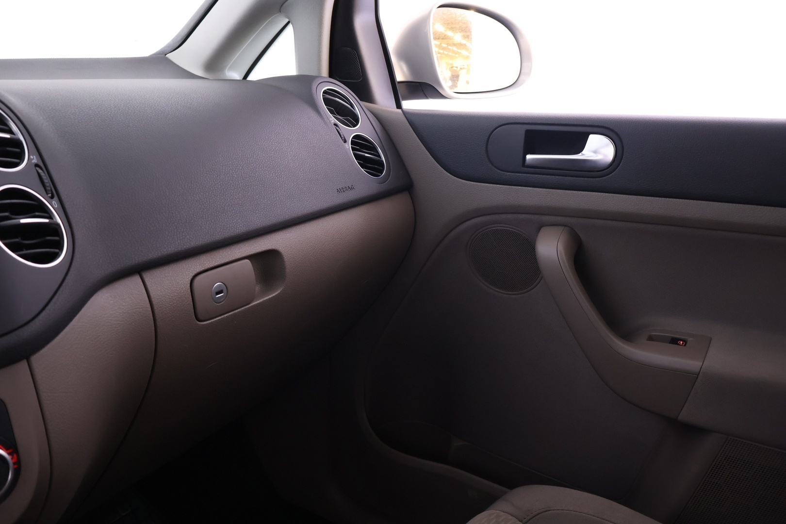 VOLKSWAGEN Golf Plus 2010