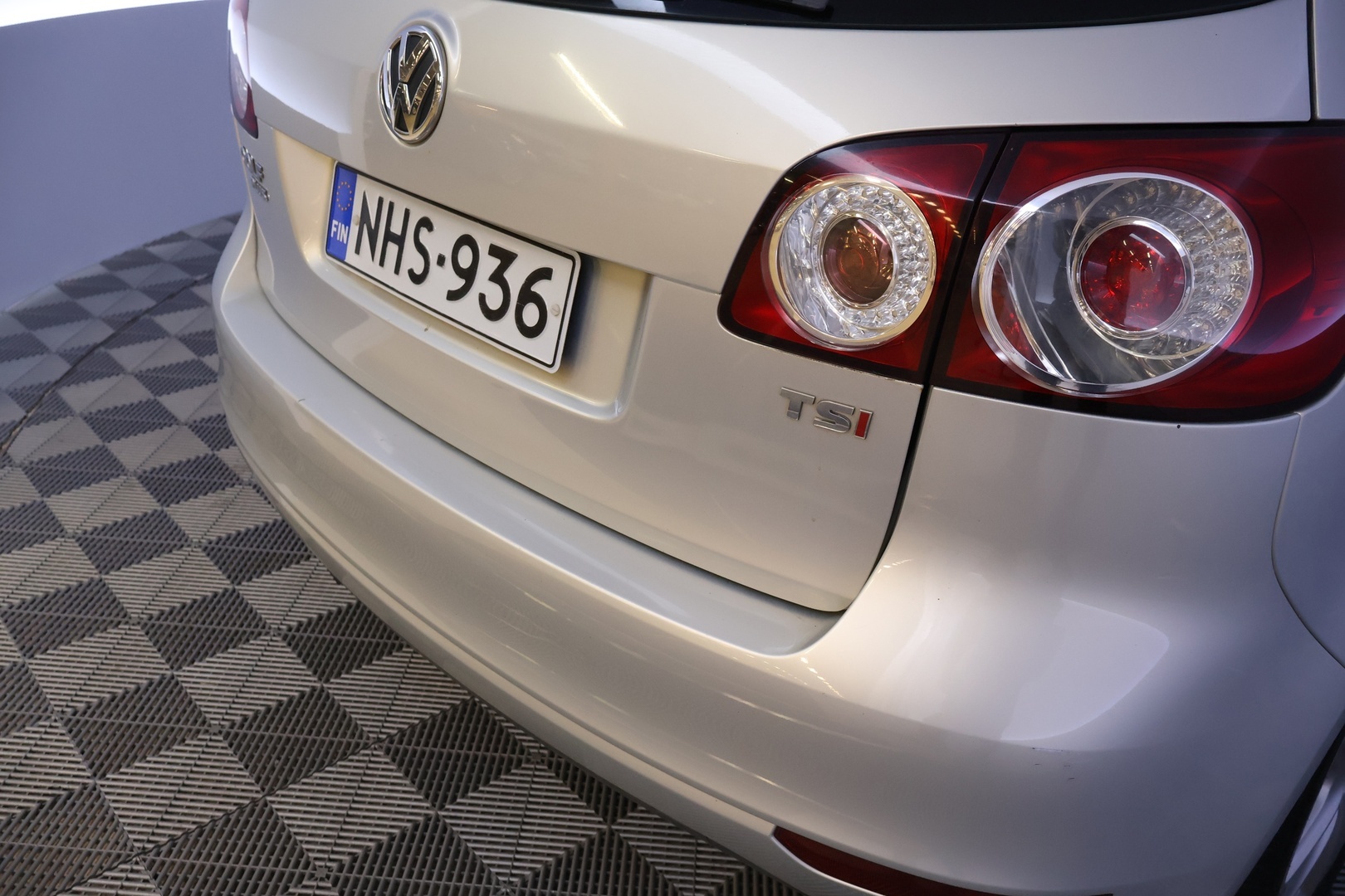 VOLKSWAGEN Golf Plus 2010