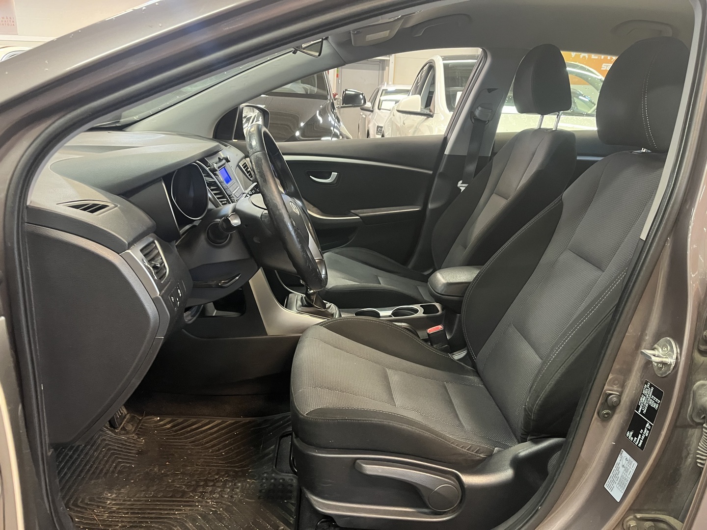 HYUNDAI I30 2013
