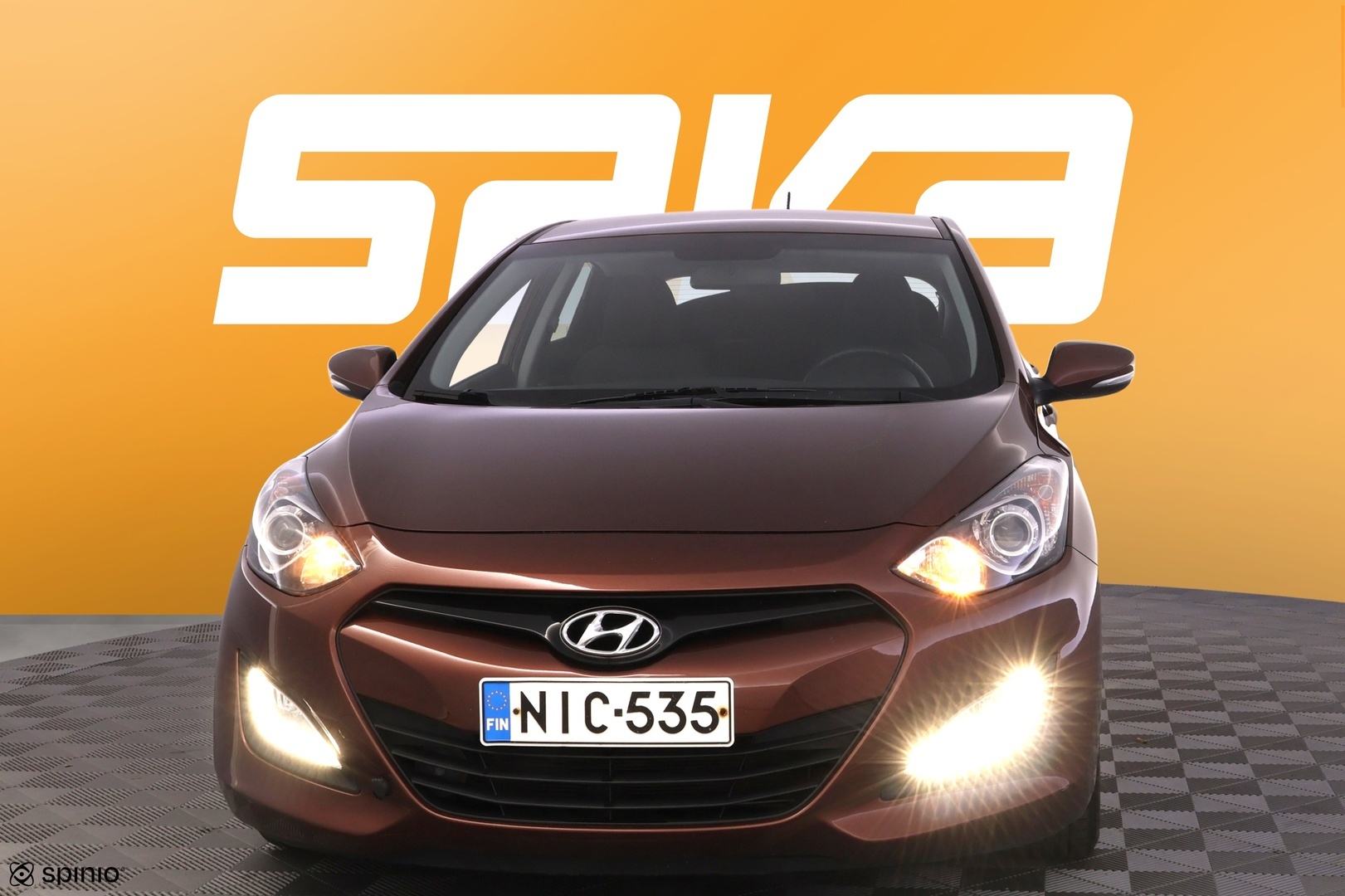 HYUNDAI i30 2013
