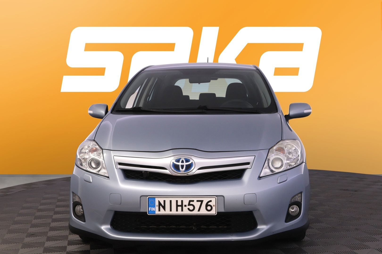 TOYOTA Auris 2011