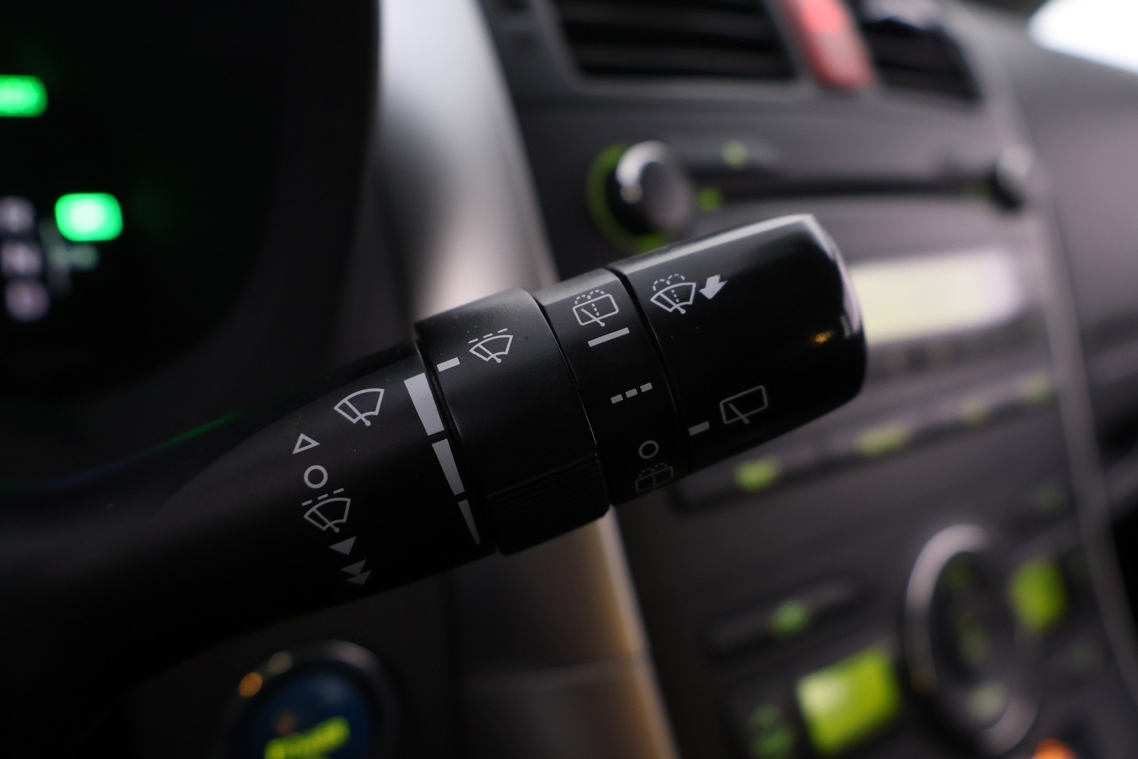 TOYOTA Auris 2011