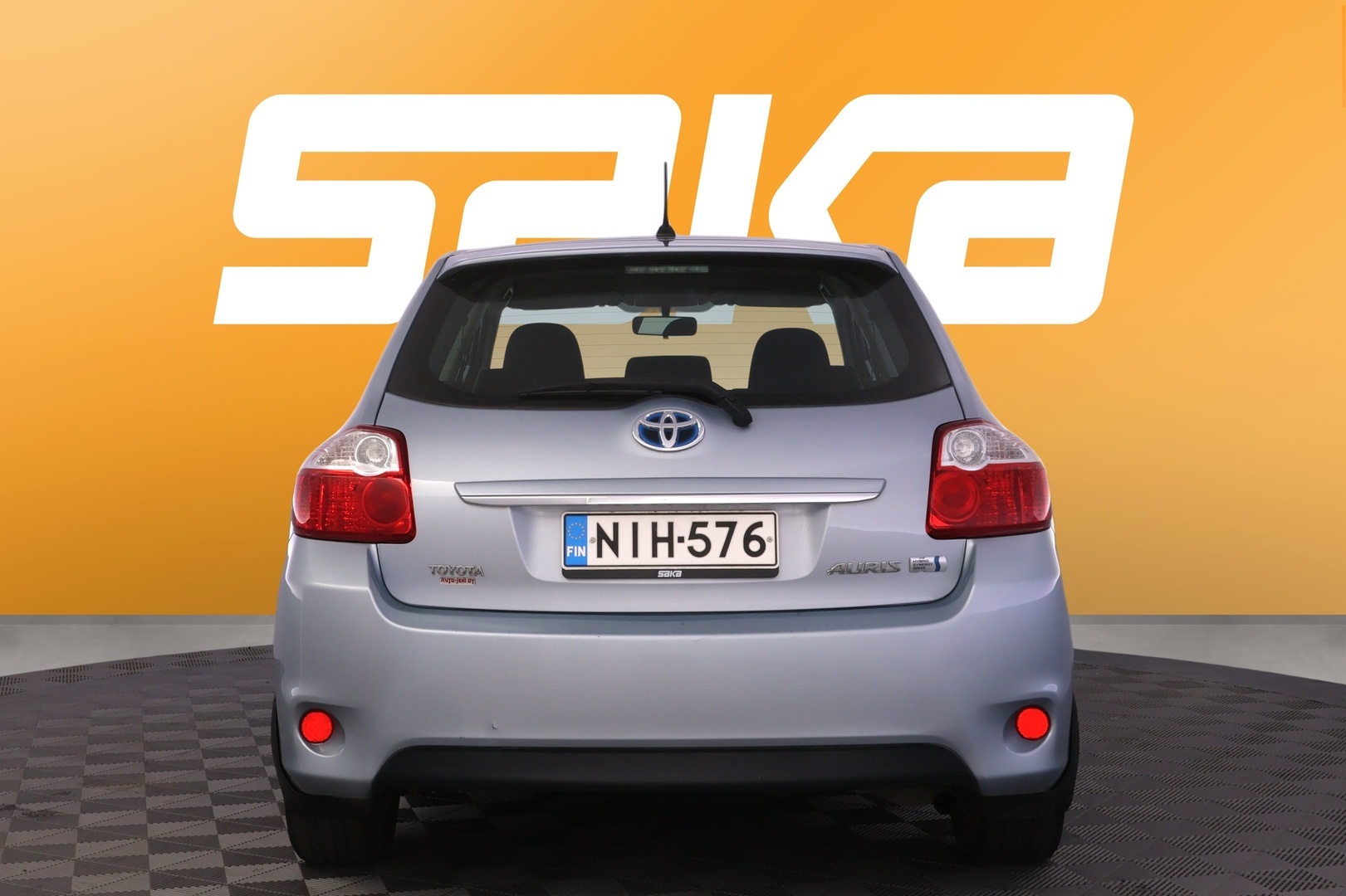 TOYOTA Auris 2011