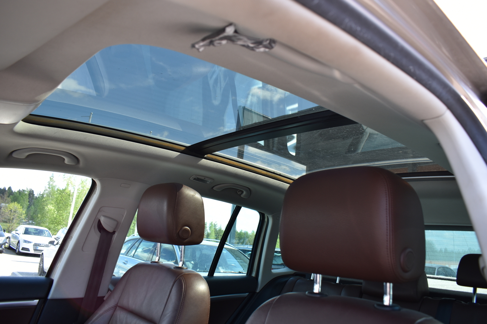 VOLKSWAGEN Tiguan 2013